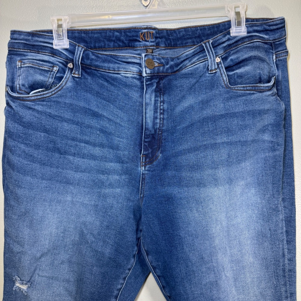 Kut from the Kloth Catherine Boyfriend Jeans Medium Wash Blue Plus Size 20W - Picture 2 of 7